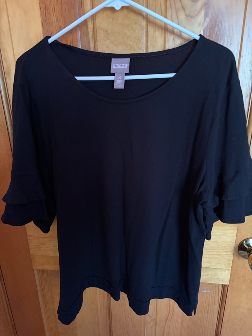 Chico's Black Scoop Neck Short Sleeve Top with Tiered Ruffle Sleeves